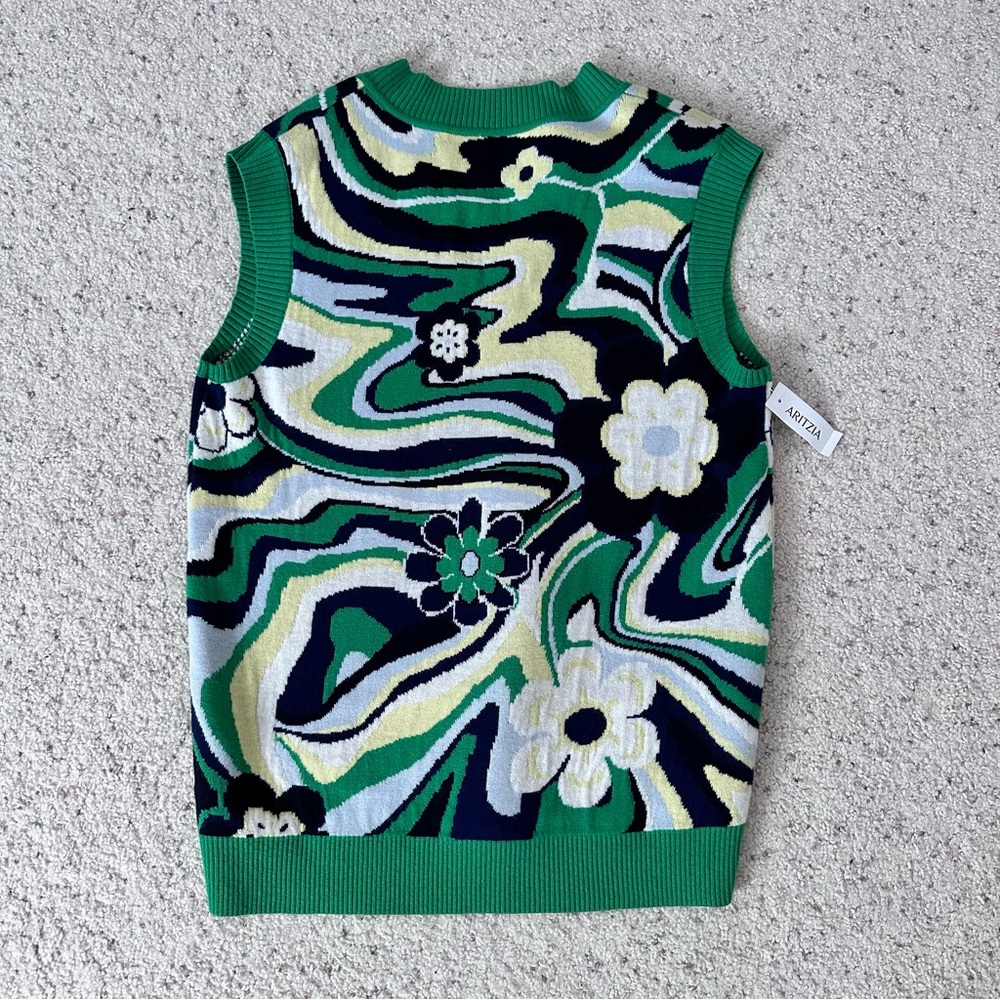 Sunday Best Winston Sweater Vest - Picture 7 of 7